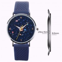 防水星空超薄型スポーツ時計、発光クォーツ時計、クリエイティブファッション腕時計、メンズの超薄型時計